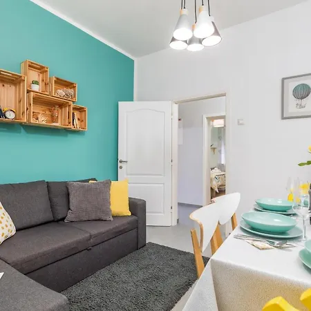 Lovely House With Garden Near Centre * Pula